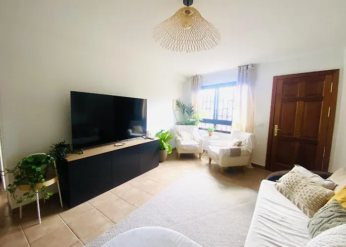 Big House Adeje Deluxe By Deihu Experiences Будинок відпочинку