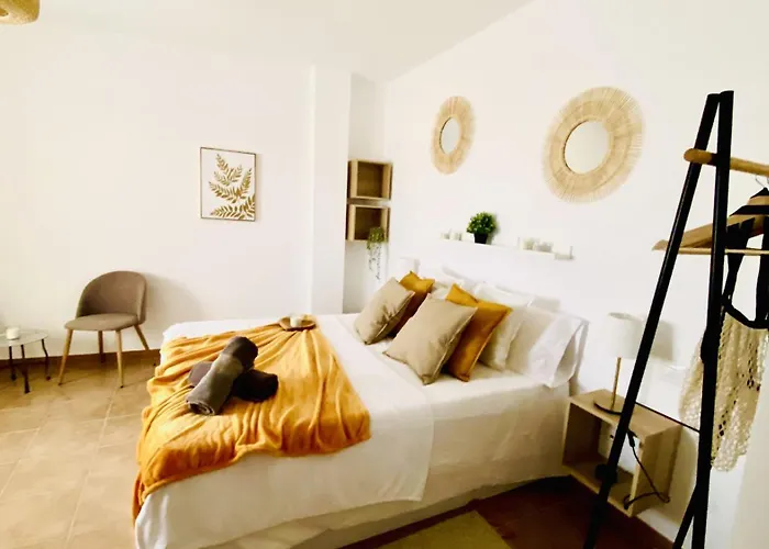 Будинок відпочинку Big House Adeje Deluxe By Deihu Experiences