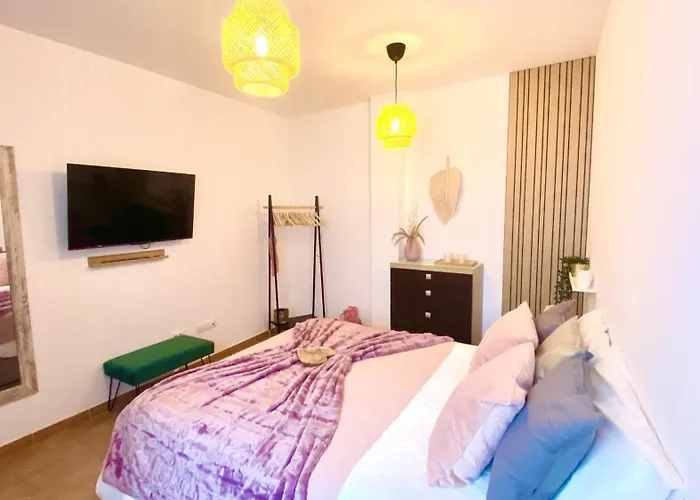 Будинок відпочинку Big House Adeje Deluxe By Deihu Experiences *